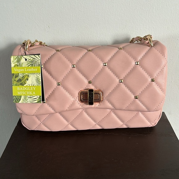 Badgley Mischka Woven Strap Crosdbody w/ diamond quilted & studded blush color - Picture 2 of 8